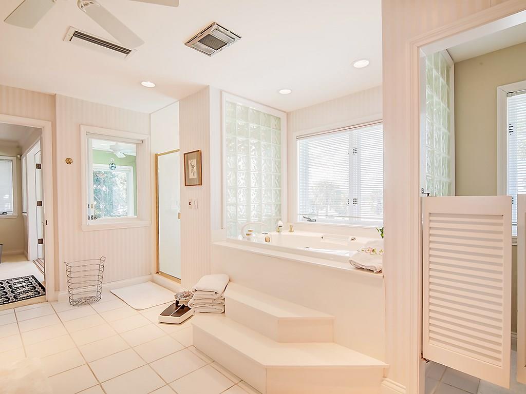 39 North River Road Stuart, FL 34996 - Photo 38 of 66 Gallery Image 38