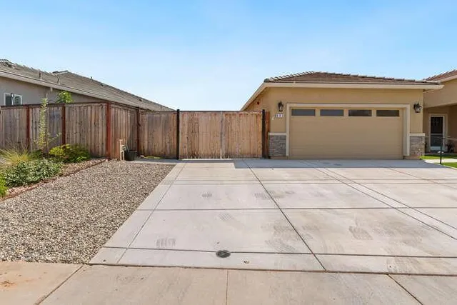 $575,500 | 906 Avalon Drive, Ione, CA 95640