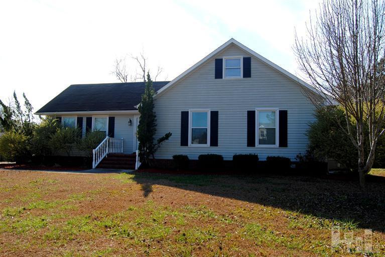 126 Ram Gate Road Castle Hayne, NC 28429 - Photo 1 of 17 Primary Photo