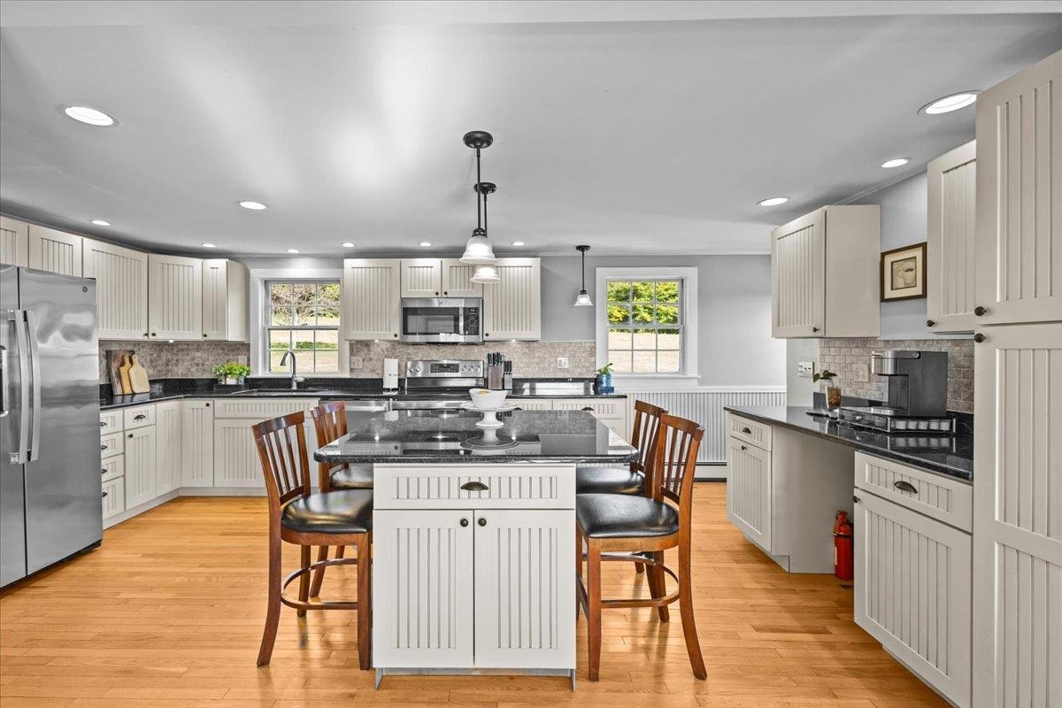 918 Hebard Hill Road Randolph, VT 05060 - Photo 4 of 59