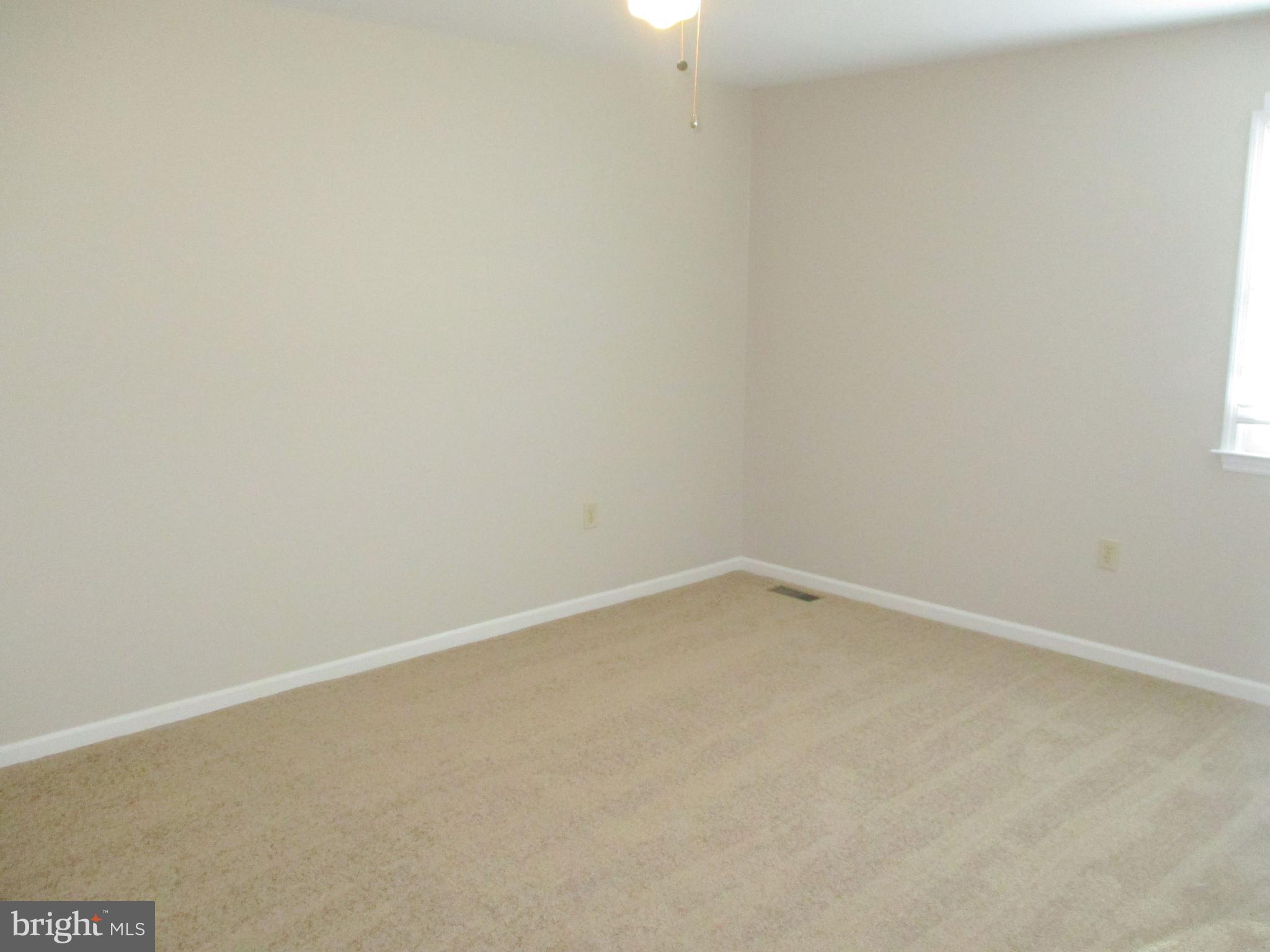 221 Sunrise Road Reading, PA 19606 - Photo 10 of 15 Gallery Image 10