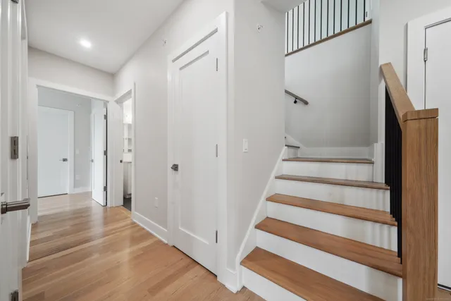 $6,695 | 8 Husted Lane, Unit 2D, New Canaan, CT 06840