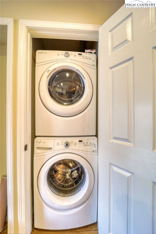 128 Zeb Street, Unit A304 Boone, NC 28607 - Photo 11 of 27 a utility room with dryer and washer