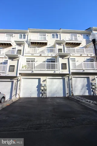 $2,300 | 13608 Dover Cliffs Place, Germantown, MD 20874