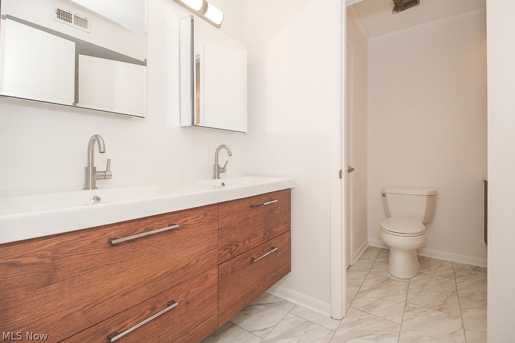 20145 Grannis Road, Unit 10 Cleveland, OH 44126 - Photo 15 of 23 Gallery Image 15
