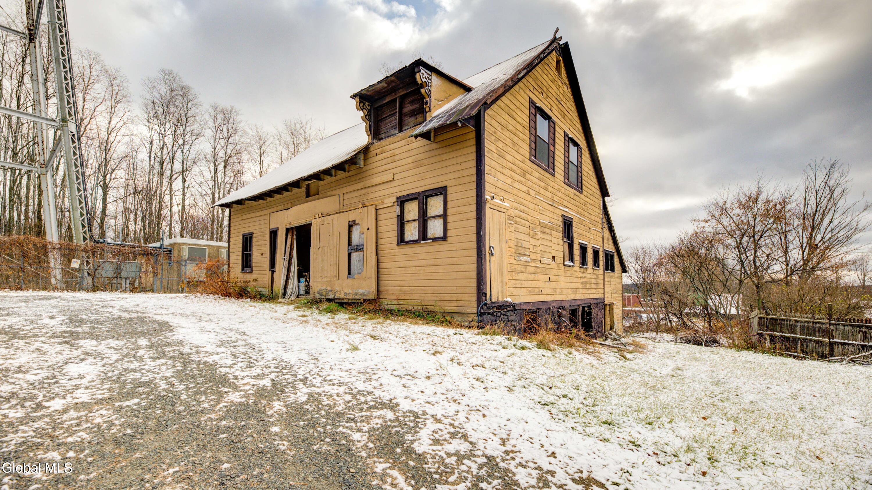 34 North Main Street Mayfield, NY 12117 - Photo 13 of 63 34 N Main St-14