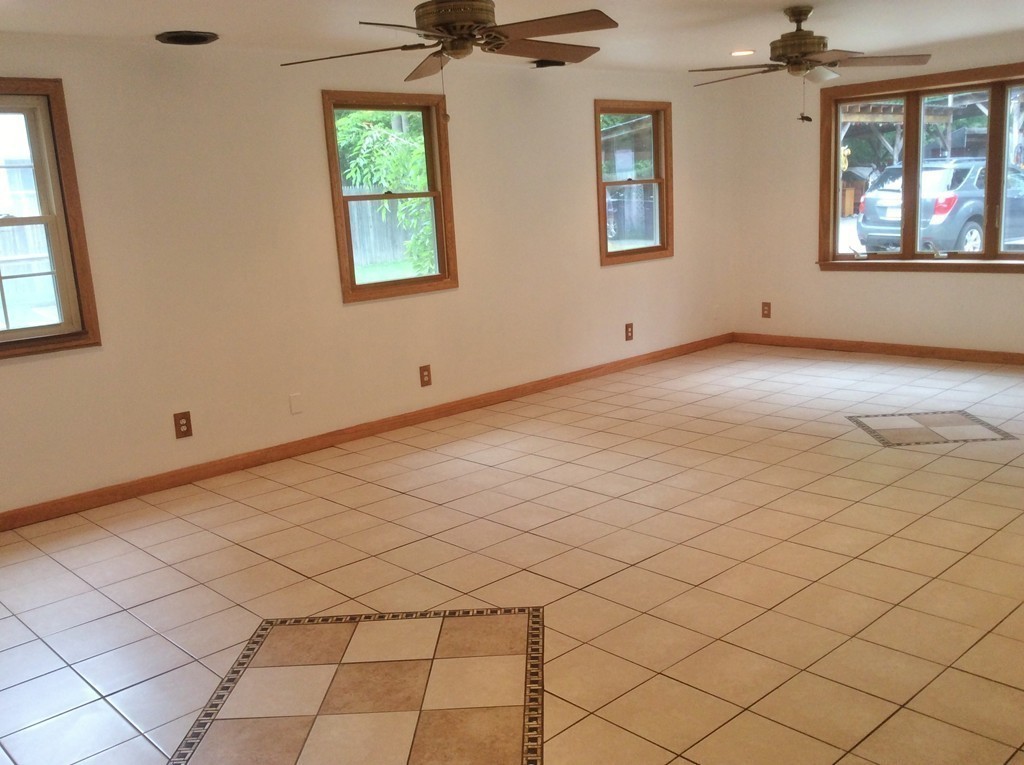 10 Porter Road Chelmsford, MA 01824 - Photo 3 of 29