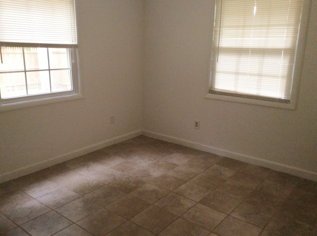 10 Porter Road Chelmsford, MA 01824 - Photo 6 of 29