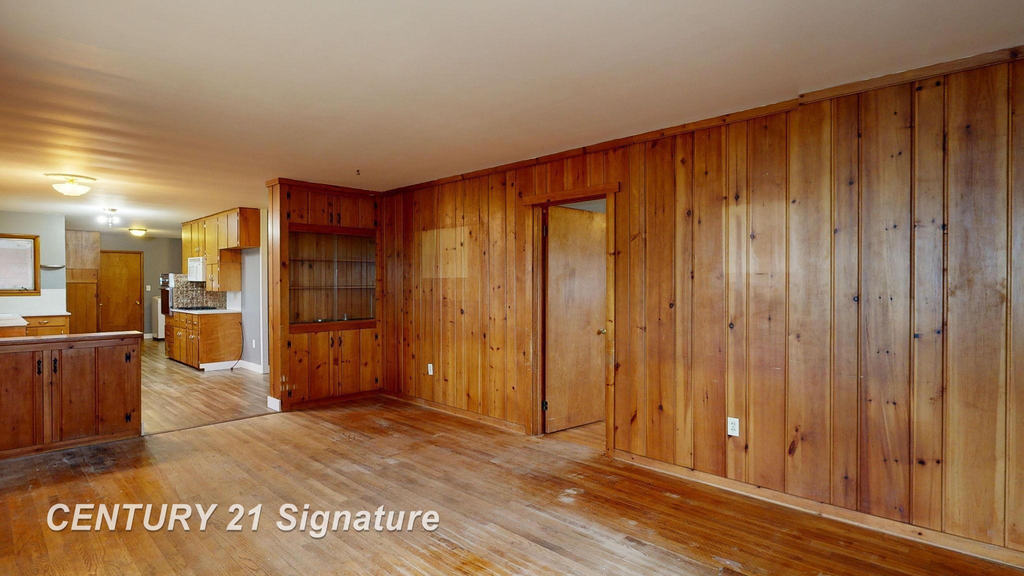 76 North Meridian Road Merrill, MI 48637 - Photo 6 of 22