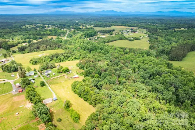 $425,000 | 161 Windy Knoll, Rutherfordton, NC 28139