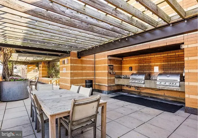 $479,900 | 400 Massachusetts Avenue Northwest, Unit 421, Washington, DC 20001