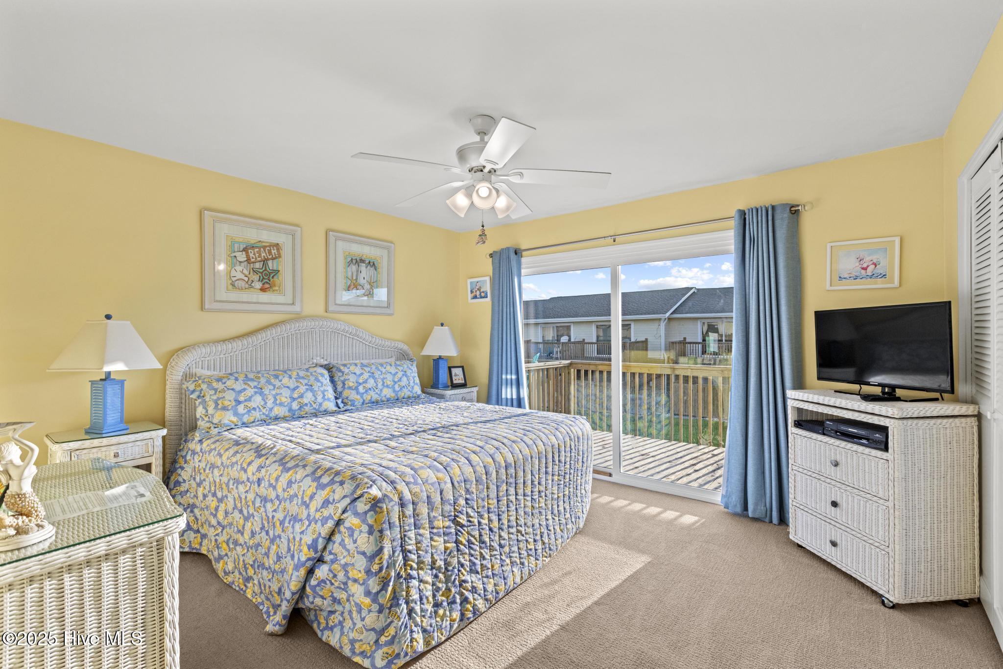 283 Salter Path Road, Unit 102 Pine Knoll Shores, NC 28512 - Photo 20 of 45 425A4502