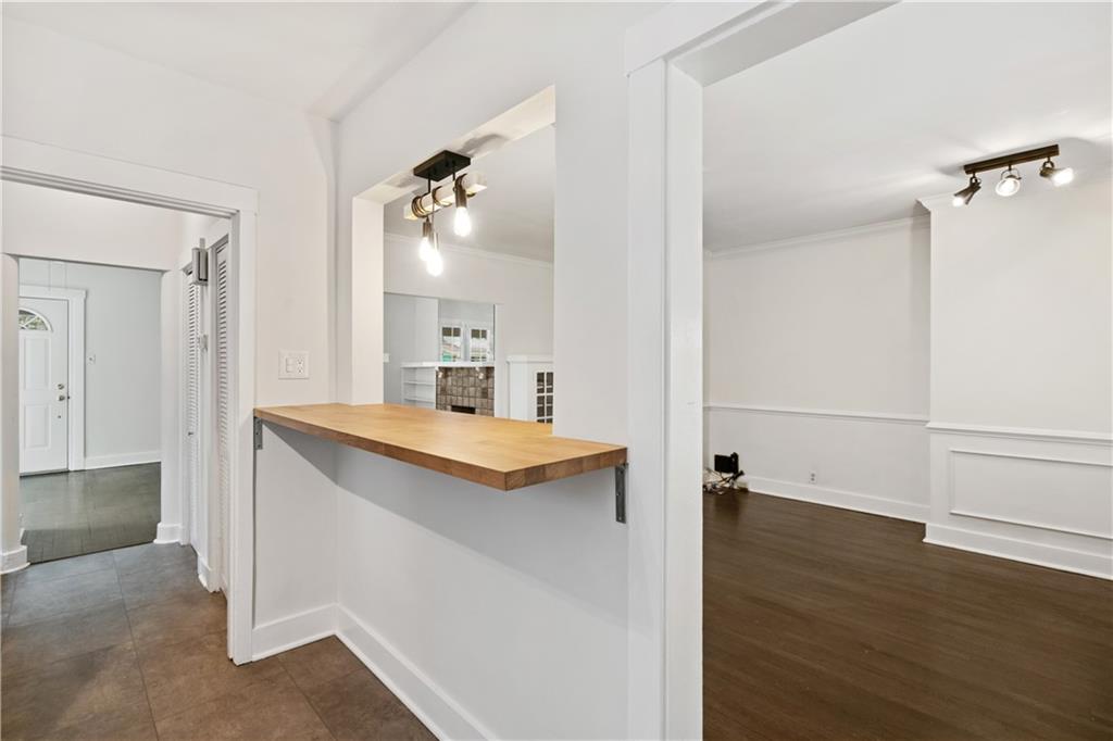 6418 Landview Road Pittsburgh, PA 15217 - Photo 22 of 45 a bathroom with a sink and a mirror