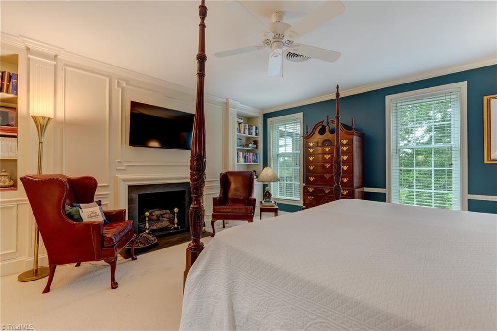 301 Cascade Drive, Unit B2 High Point, NC 27265 - Photo 16 of 23