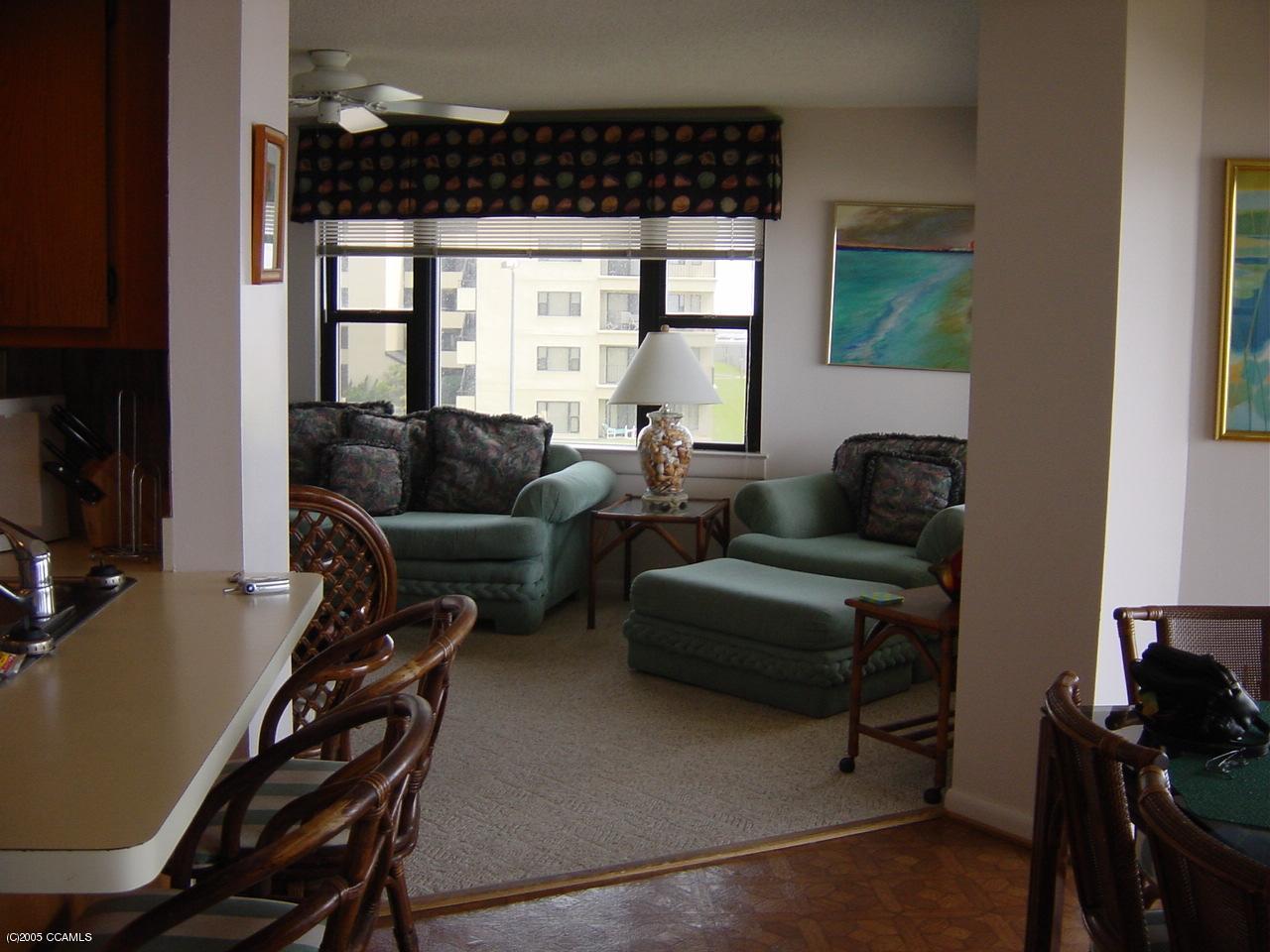1505 Salter Path Road, Unit 305 Indian Beach, NC 28512 - Photo 8 of 11 Dining area