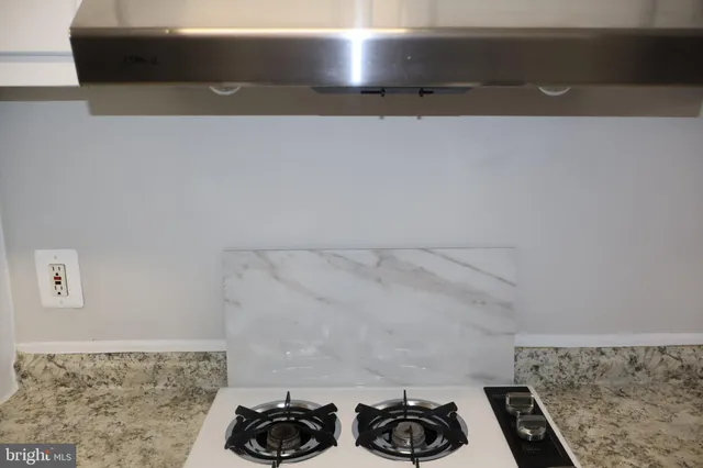 $2,200 | 4951 Americana Drive, Unit T6, Annandale, VA 22003