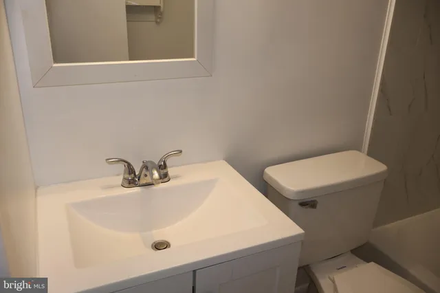 $2,200 | 4951 Americana Drive, Unit T6, Annandale, VA 22003