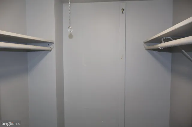 $2,200 | 4951 Americana Drive, Unit T6, Annandale, VA 22003