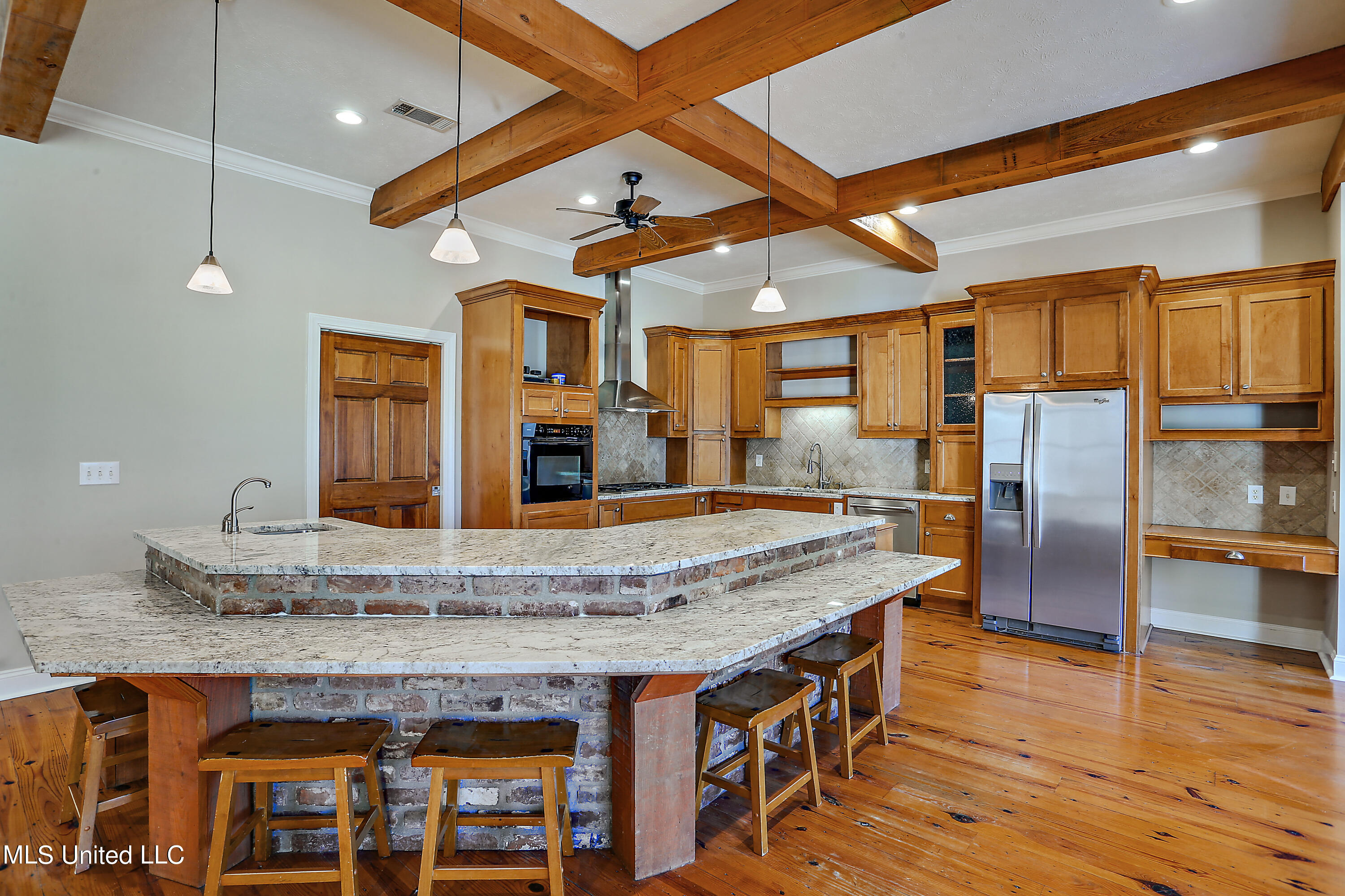 919 Ridgeside Drive Brandon, MS 39042 - Photo 12 of 38 kitchen2