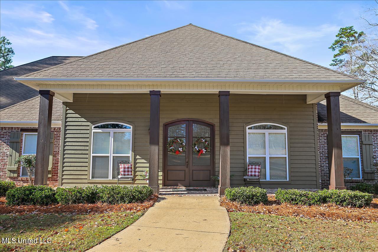 919 Ridgeside Drive Brandon, MS 39042 - Photo 3 of 38 front (5)