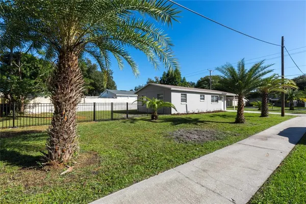 $2,295 | 6521 South Englewood Avenue, Tampa, FL 33611