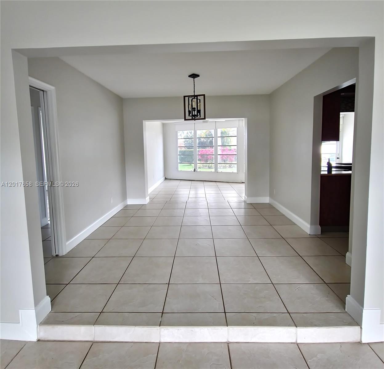 4900 Cleveland Street Hollywood, FL 33021 - Photo 3 of 25