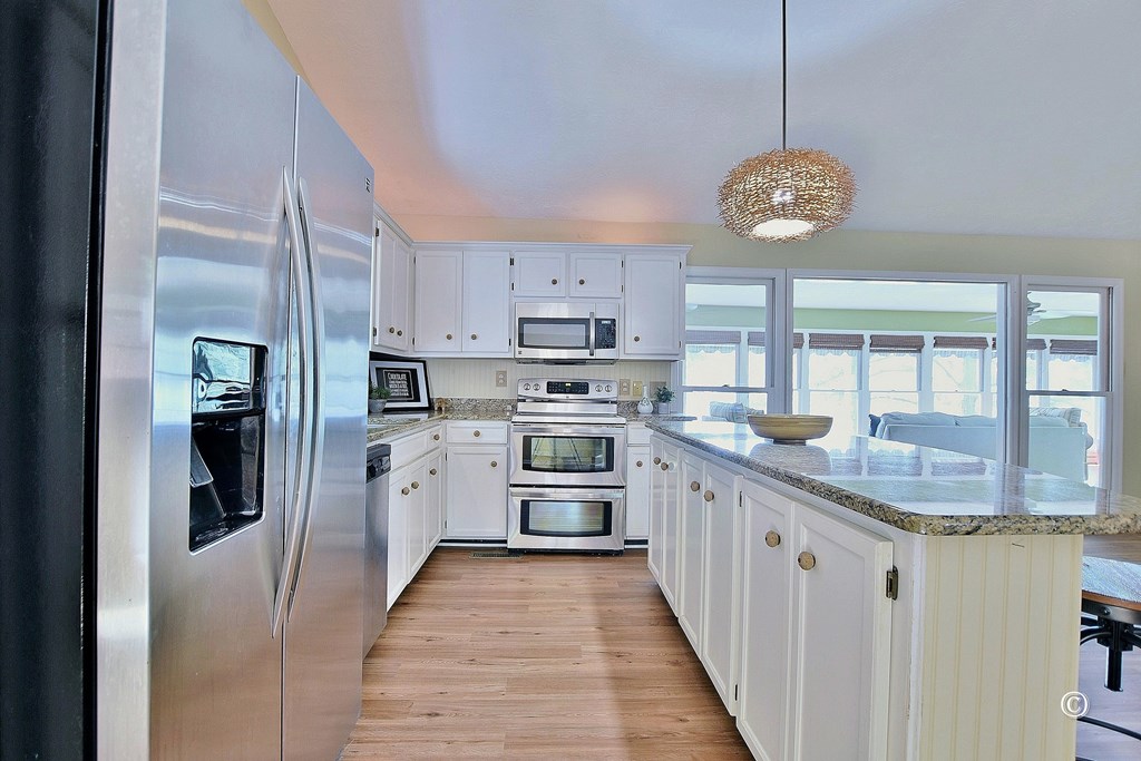 115 Cardinal Road Hamilton, GA 31811 - Photo 9 of 35 Kitchen w/ stainless steel appliances
