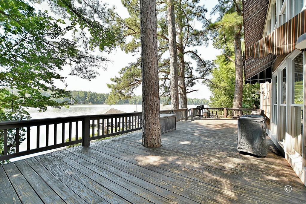115 Cardinal Road Hamilton, GA 31811 - Photo 22 of 35 Outdoor sitting area/deck