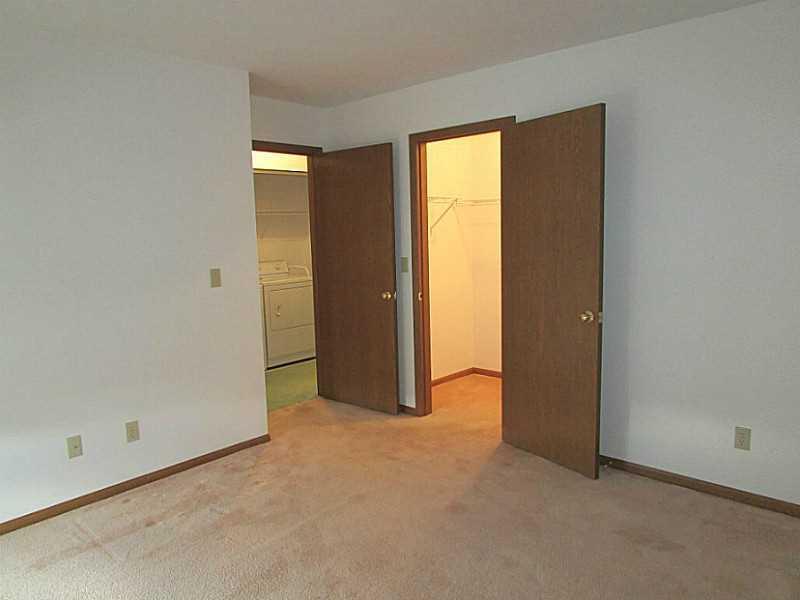 1164 Pheasant Run Springfield, OH 45503 - Photo 8 of 12 Gallery Image 8