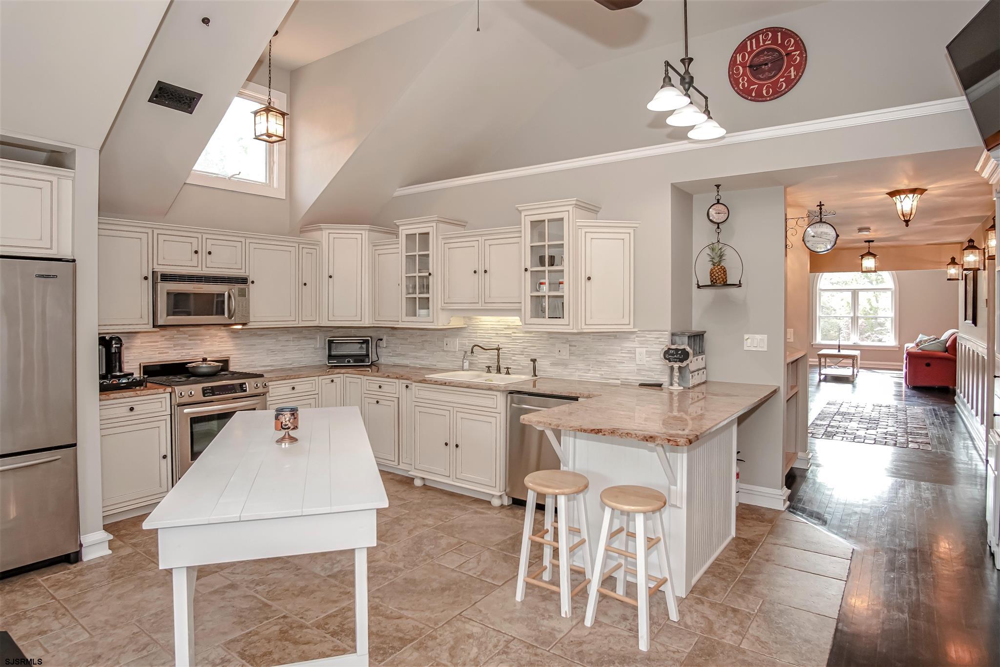 111 Leeds Point Road Galloway Township, NJ 08205 - Photo 4 of 25