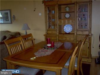 3124 Fairdale Road Philadelphia, PA 19154 - Photo 3 of 10 Dining Room