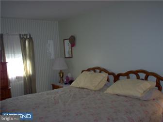 3124 Fairdale Road Philadelphia, PA 19154 - Photo 8 of 10 Bedroom 2