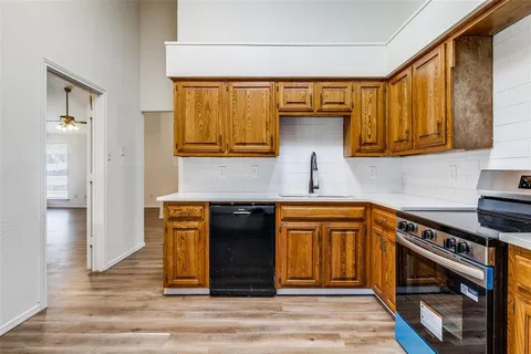 $299,000 | 2533 Montclair Lane, Mesquite, TX 75150