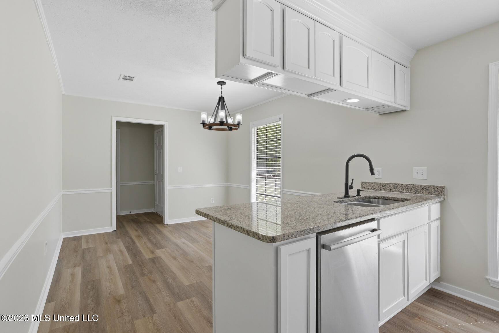 312 Helmsley Drive Brandon, MS 39047 - Photo 12 of 30 11