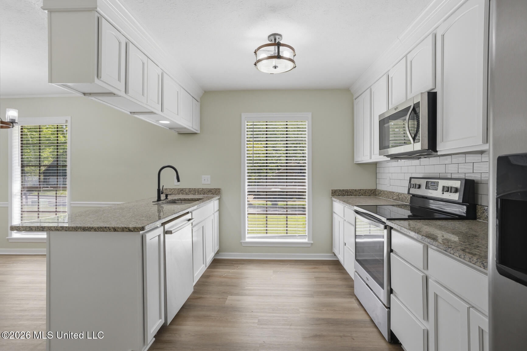 312 Helmsley Drive Brandon, MS 39047 - Photo 5 of 30 04