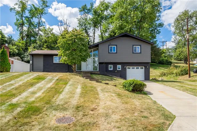 $399,900 | 659 Alpine Drive, Canonsburg, PA 15317