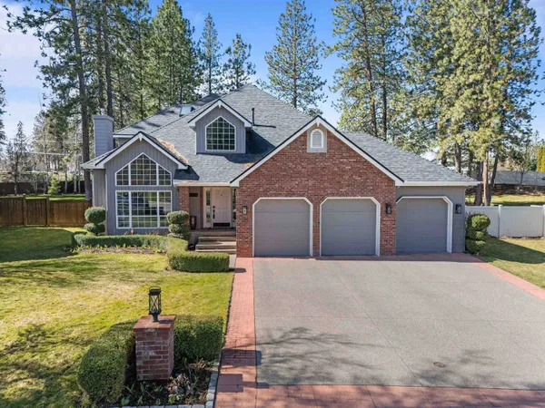 $815,000 | 4324 South Greystone Lane, Spokane, WA 99223