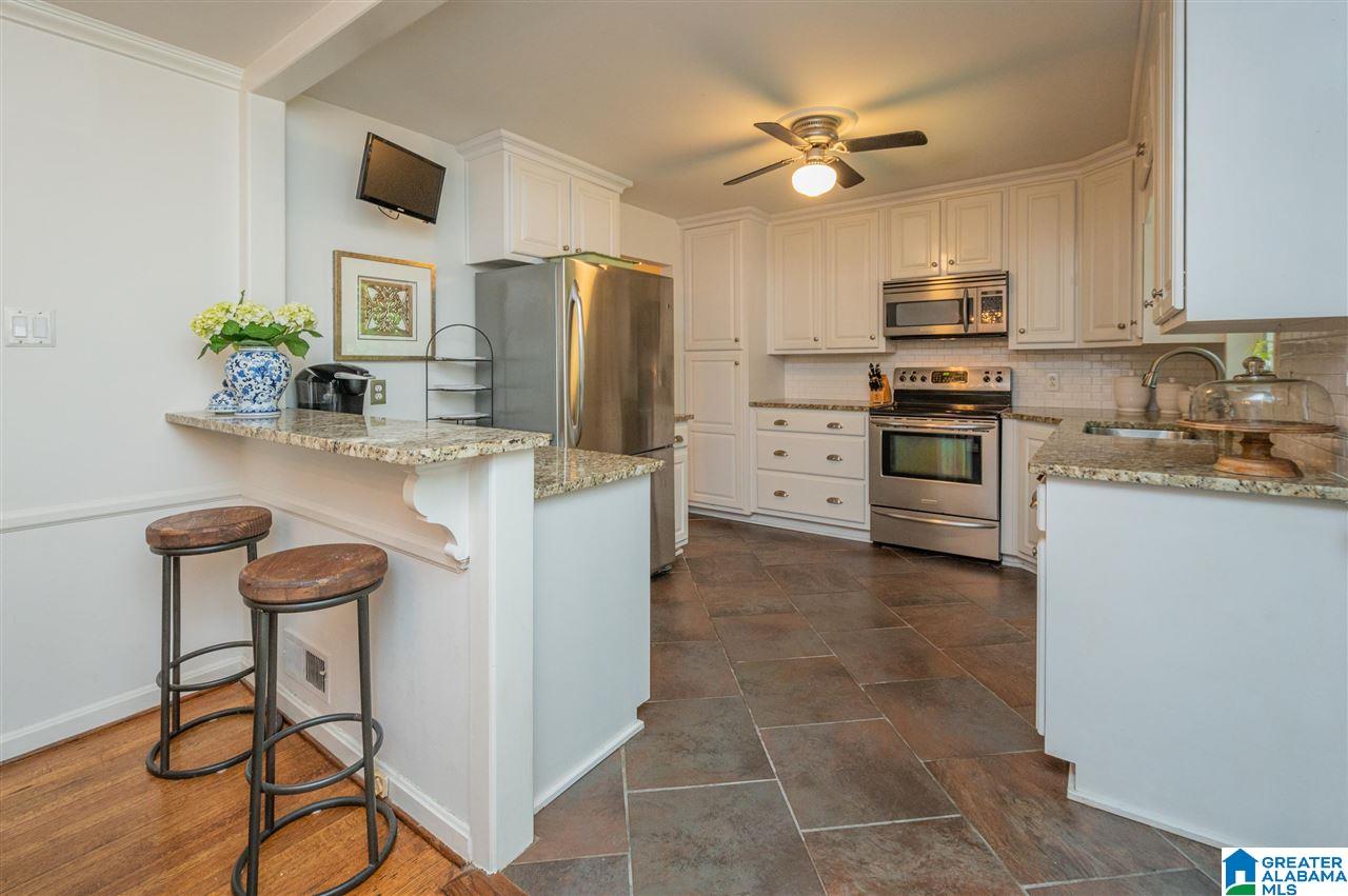 1904 Saulter Road Birmingham, AL 35209 - Photo 13 of 33
