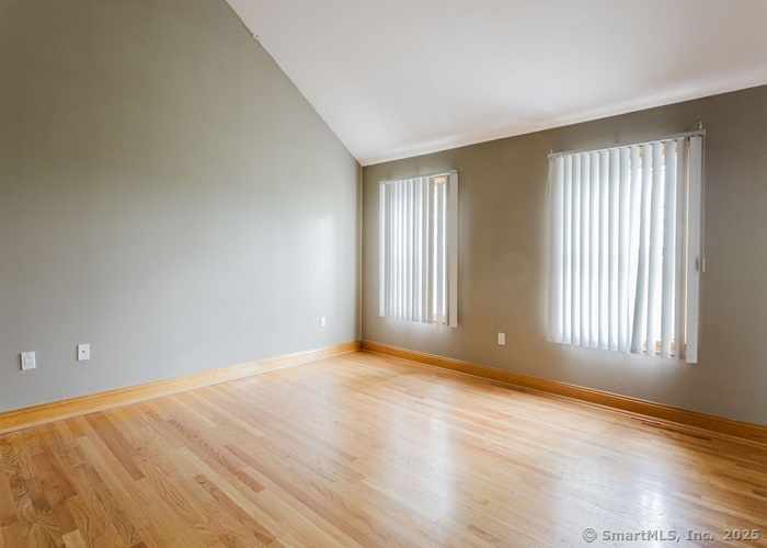 32 Marshall Avenue Trumbull, CT 06611 - Photo 14 of 21