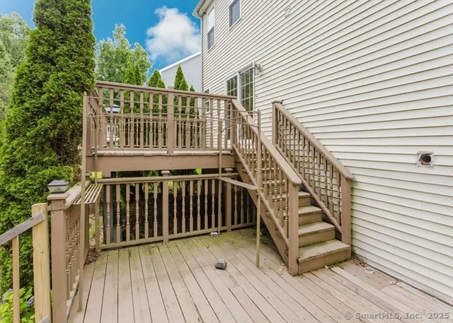 $545,300 | 32 Marshall Avenue, Trumbull, CT 06611