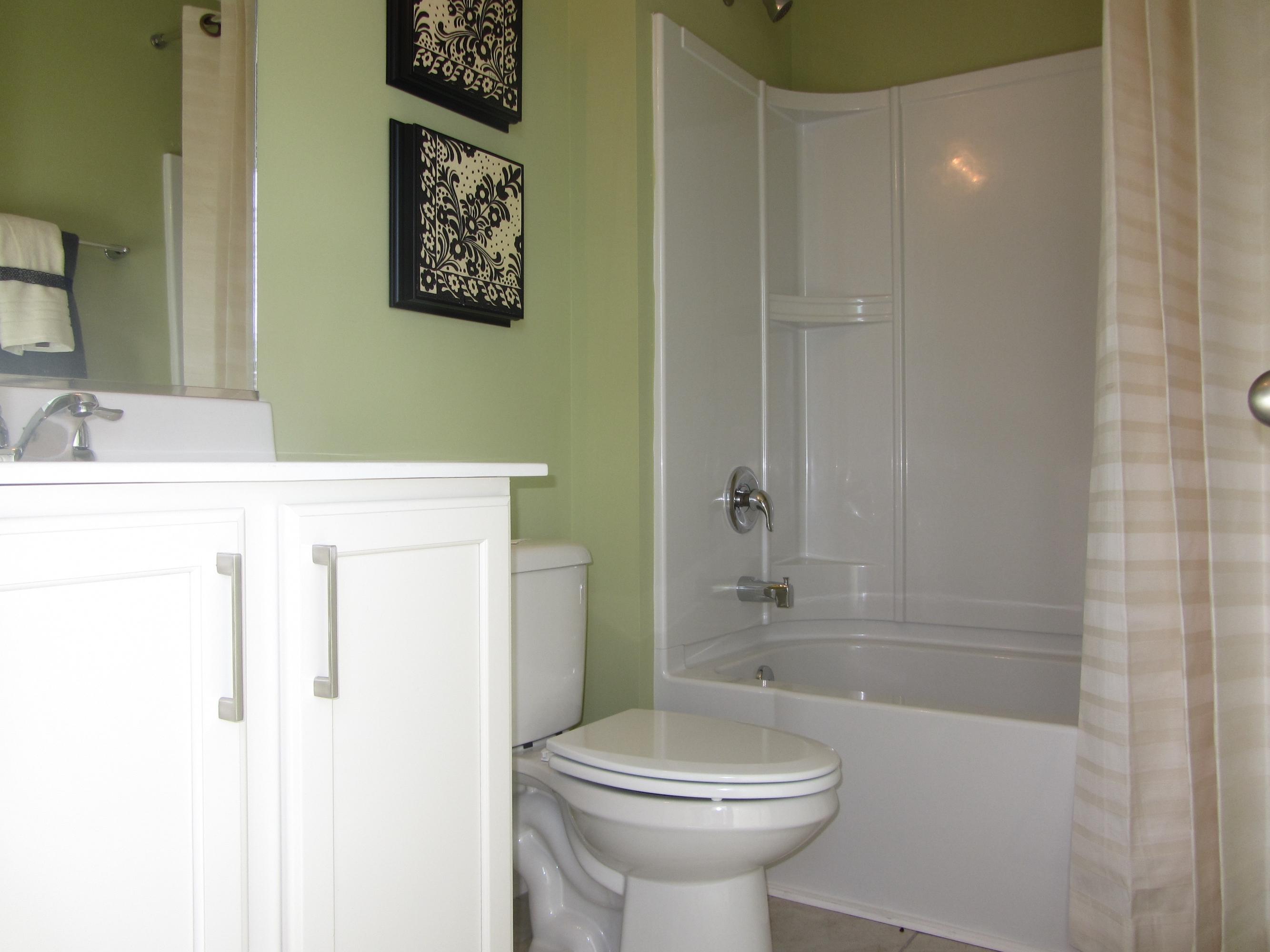164 Hickory Ridge Way Summerville, SC 29483 - Photo 70 of 75 Guest Bath 2