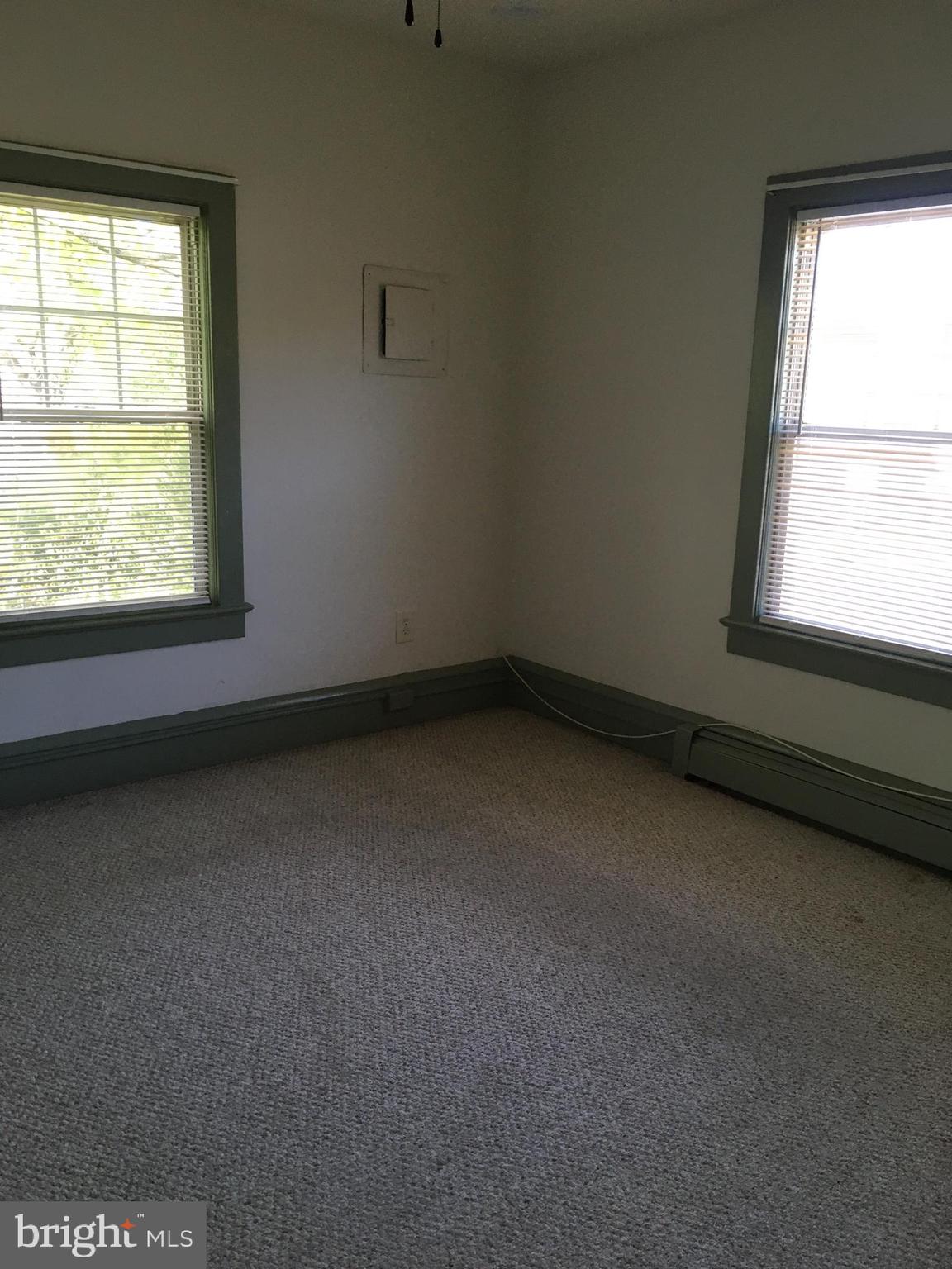 208 Hartford Road Mount Laurel, NJ 08054 - Photo 19 of 42