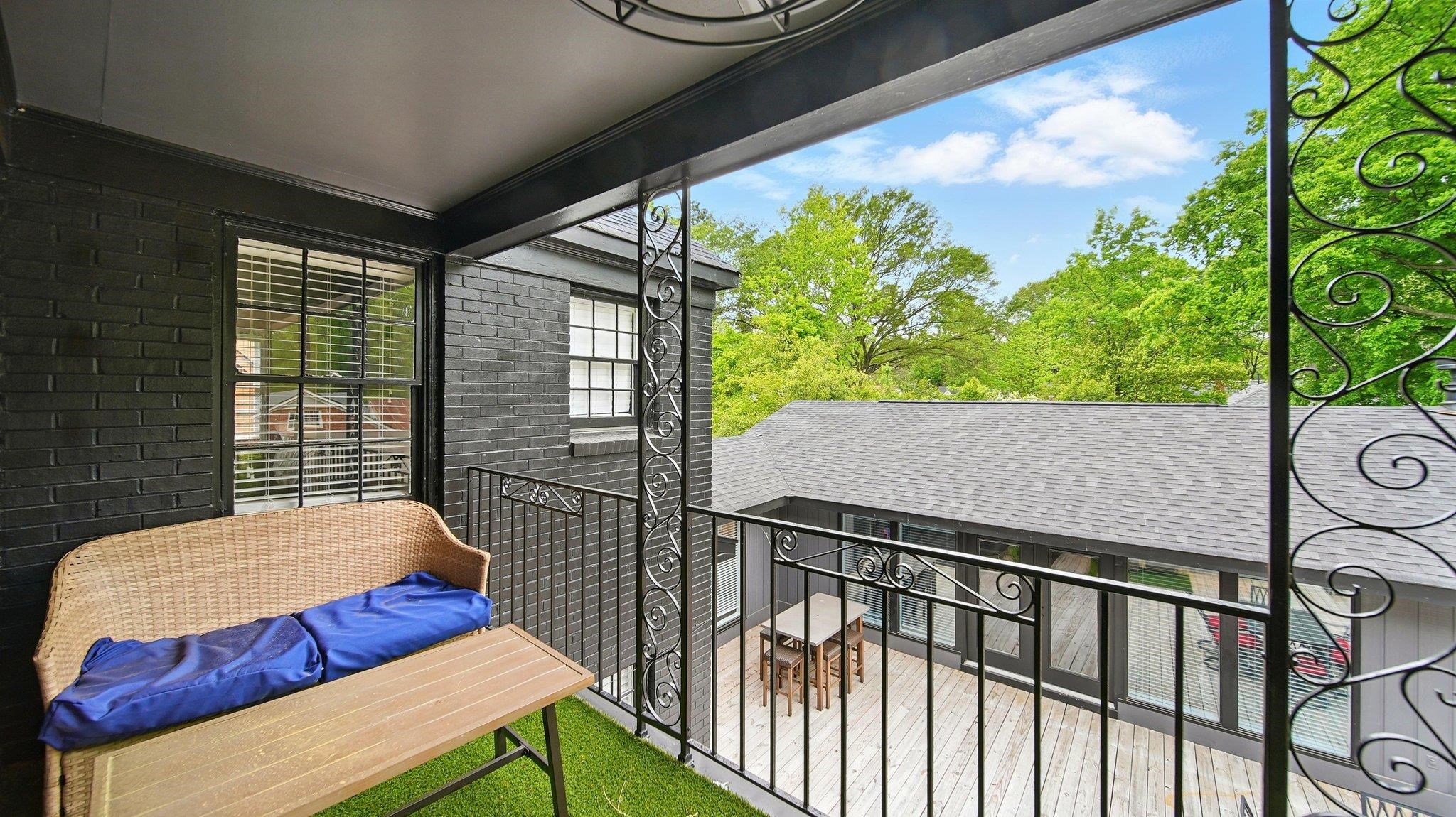 359 South Fenwick Road Memphis, TN 38111 - Photo 26 of 31 View of balcony