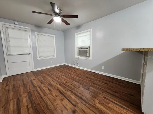 $1,150 | 1327 Northeast 3rd Avenue, Gainesville, FL 32641