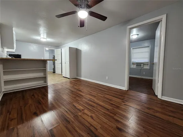 $1,150 | 1327 Northeast 3rd Avenue, Gainesville, FL 32641