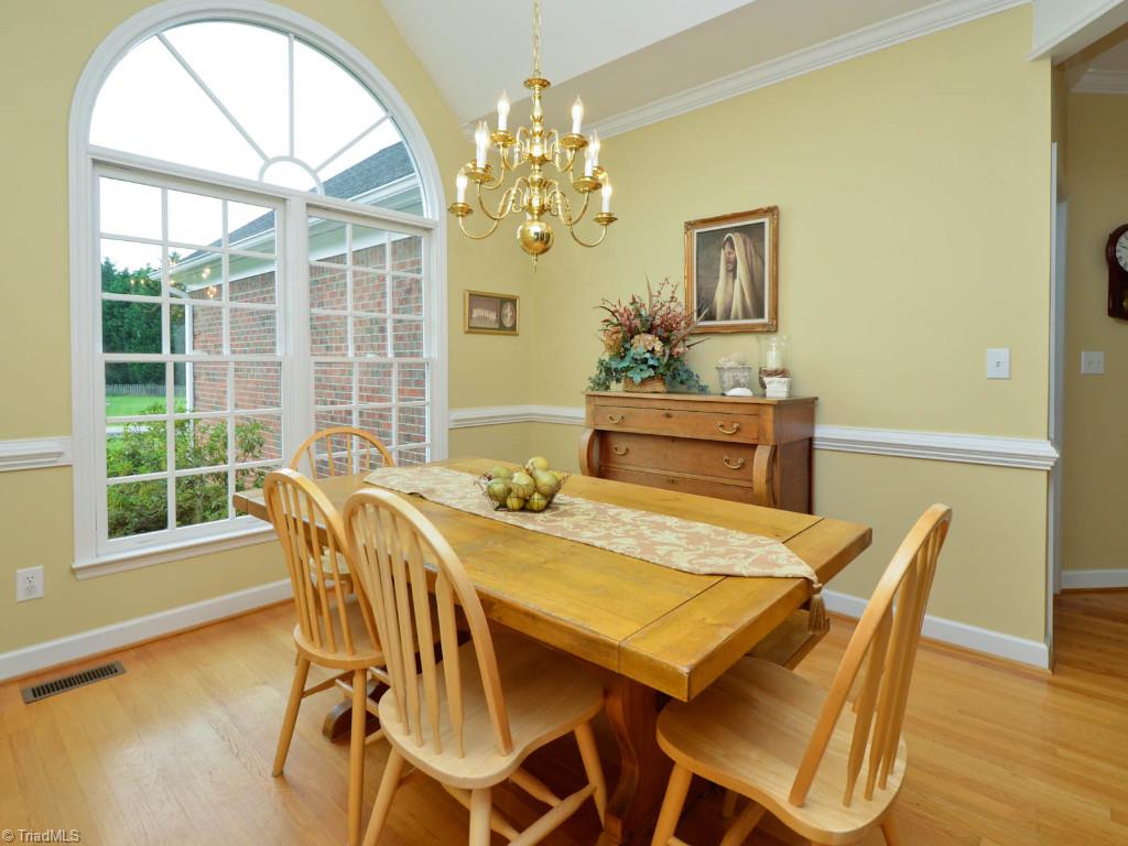 1505 North Grove Court Oak Ridge, NC 27310 - Photo 4 of 25