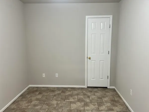 $1,350 | 3415 49th Street, Unit B, Lubbock, TX 79413