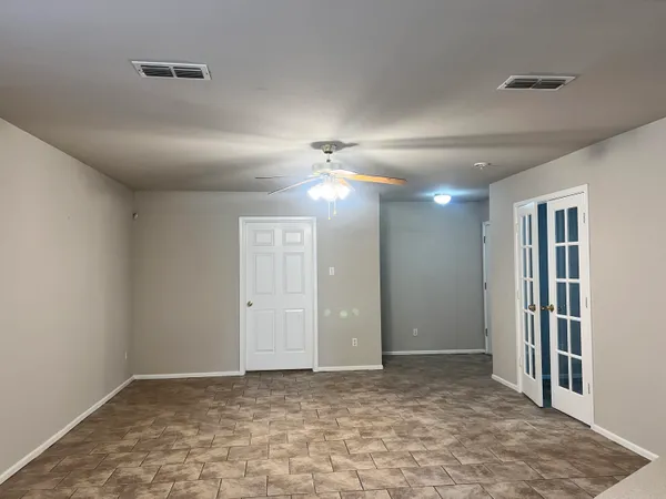 $1,350 | 3415 49th Street, Unit B, Lubbock, TX 79413