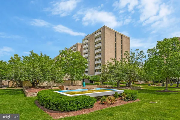 $257,900 | 300 M Street Southwest, Unit N508, Washington, DC 20024