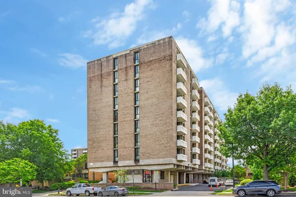 $257,900 | 300 M Street Southwest, Unit N508, Washington, DC 20024